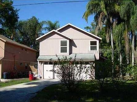 2nd image of 2947 Maiden Ln