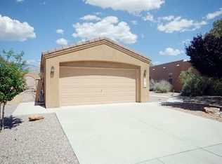 7616 Calle Paraiso NE, Albuquerque, NM 87113