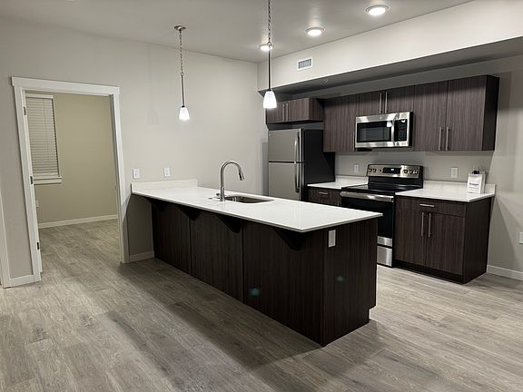 4th image of 528 N 44th St #203