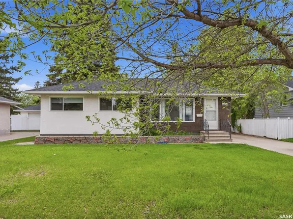 1604 Preston AVENUE S, Saskatoon, SK S7H 2V8