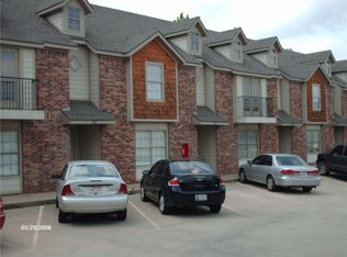 1771 N Chestnut Ave, Fayetteville, AR 72703