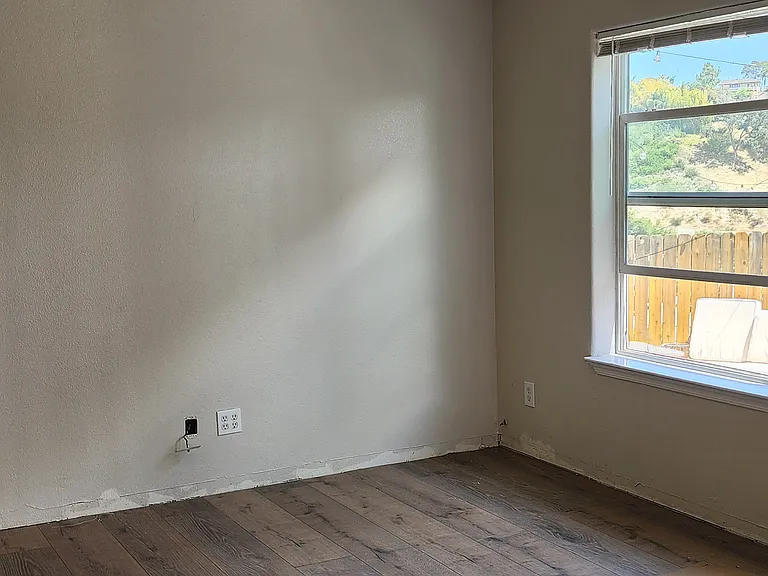 567 Hoover St — Photo 25