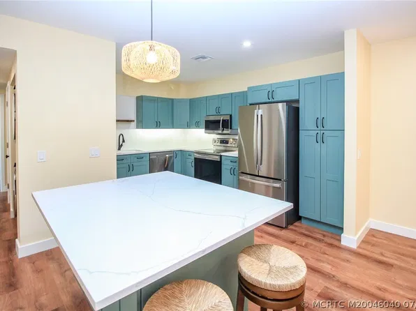 250 Four Winds Dr #203, Stuart, FL 34996