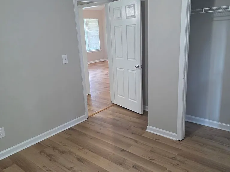 1118 Pyburns Pl — Photo 17