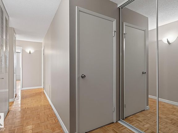 3rd image of 11307 99th Ave NW #605