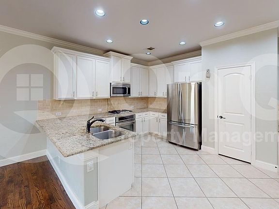 4th image of 2449 Avalon Ct