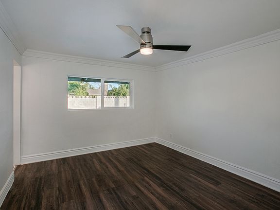 3rd image of 8707 E Rancho Vista Dr
