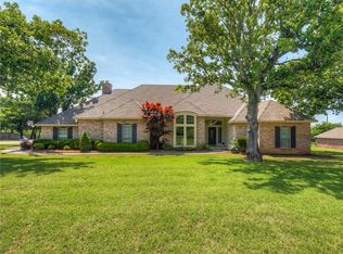 12521 Old Country Rd, Edmond, OK 73013