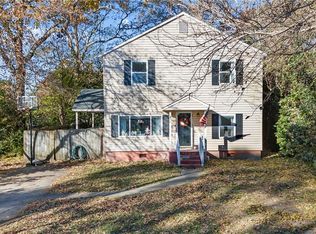 1609 Lilac Ave, Chesapeake, VA 23325