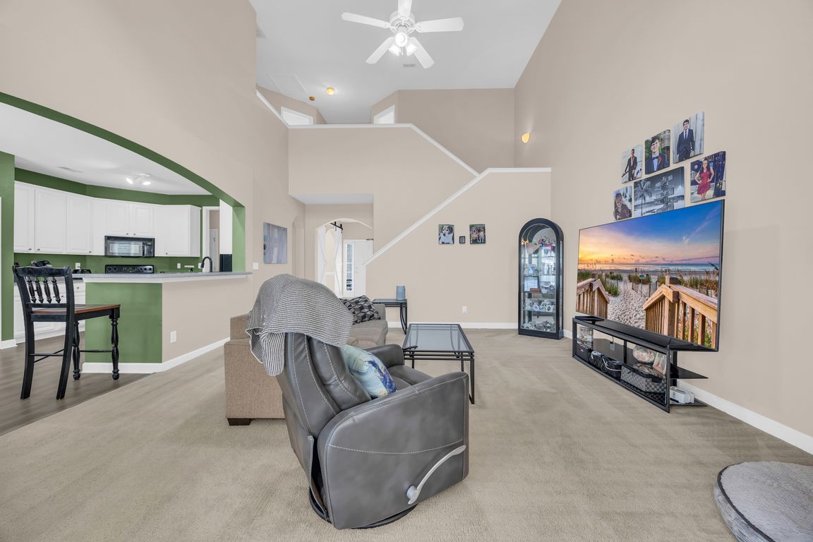 next background image