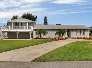 33521 Picciola Dr, Fruitland Park, FL 34731