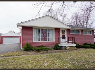 18 Gaffney Rd, Lockport, NY 14094