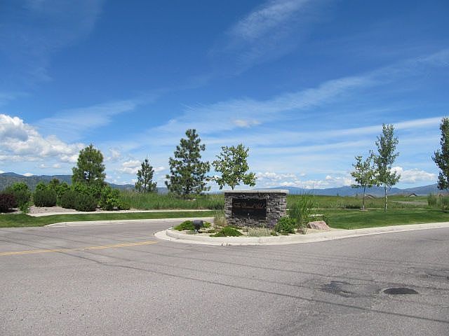 1st image of 2747 Carnoustie Way