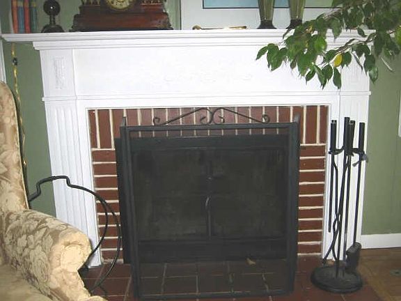 4th image of 2518 E Dell Zell Dr