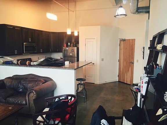 4th image of 2617 W Broad St APT 4