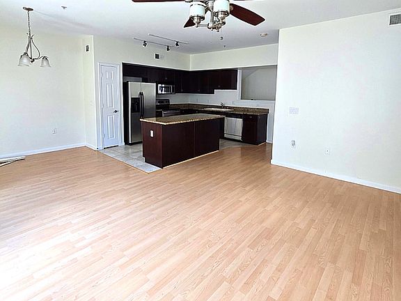 4th image of 1920 E Bell Rd Unit 1176