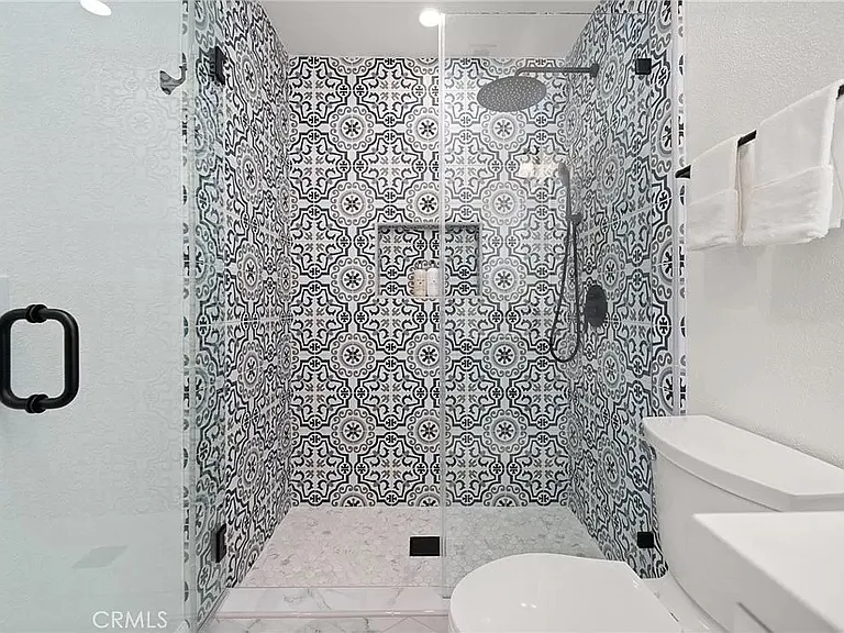24643 Santa Clara Ave #7 — Photo 18