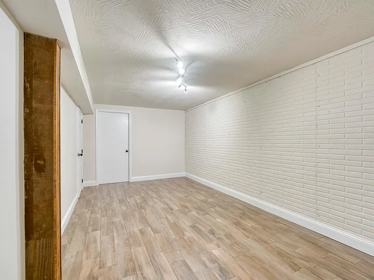 432 E Grayrock Dr — Photo 47