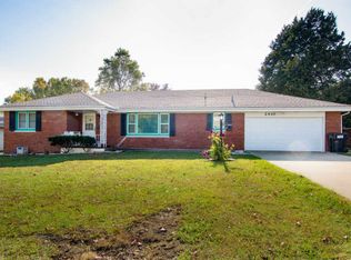 2430 E Seminole St, Springfield, MO 65804