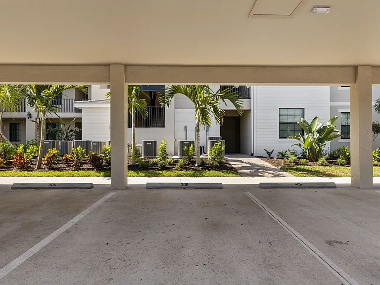 18008 Gawthrop Dr #206-1 — Photo 13