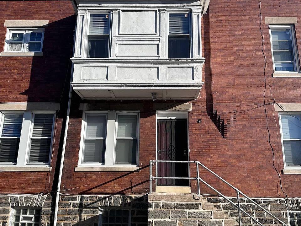 1st image of 6033 Chestnut St #1