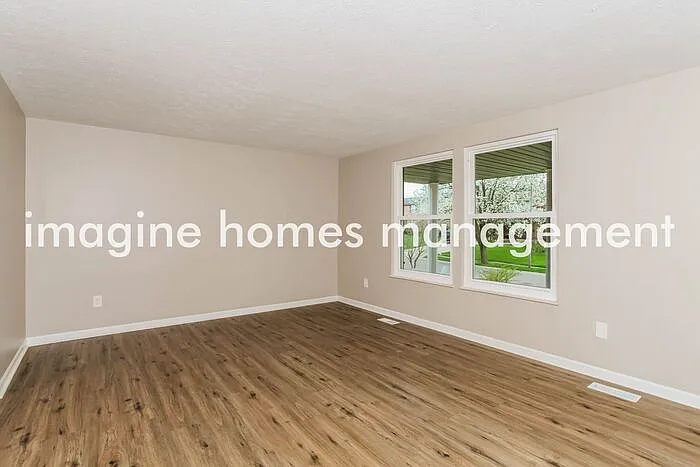4 bed, 2.5 bath, 2230 sqft, $2,750 — Photo 3