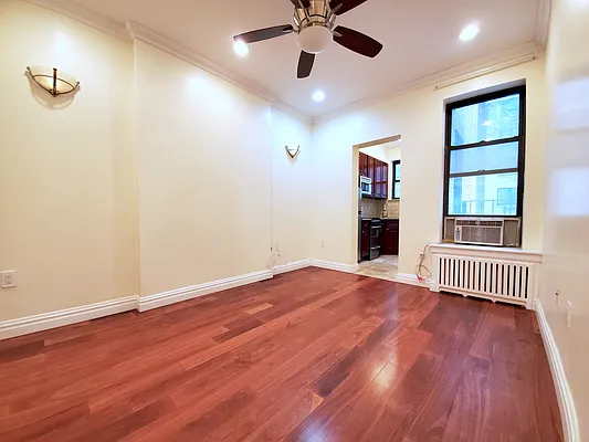 Rented by Warburg | media 1
