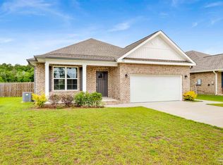 390 Wickman Ave, Gulf Shores, AL 36542