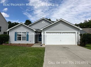 112 Bosburg Dr, Mooresville, NC 28115
