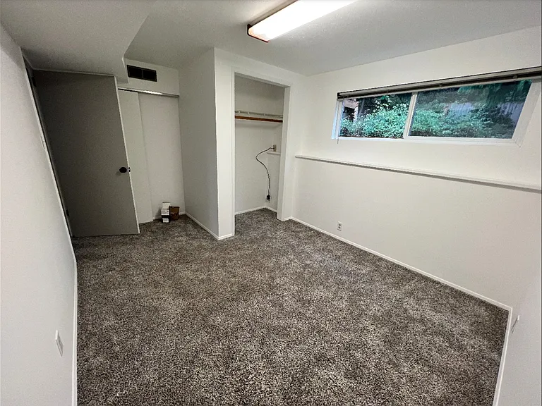 10408 NE 130th St — Photo 6