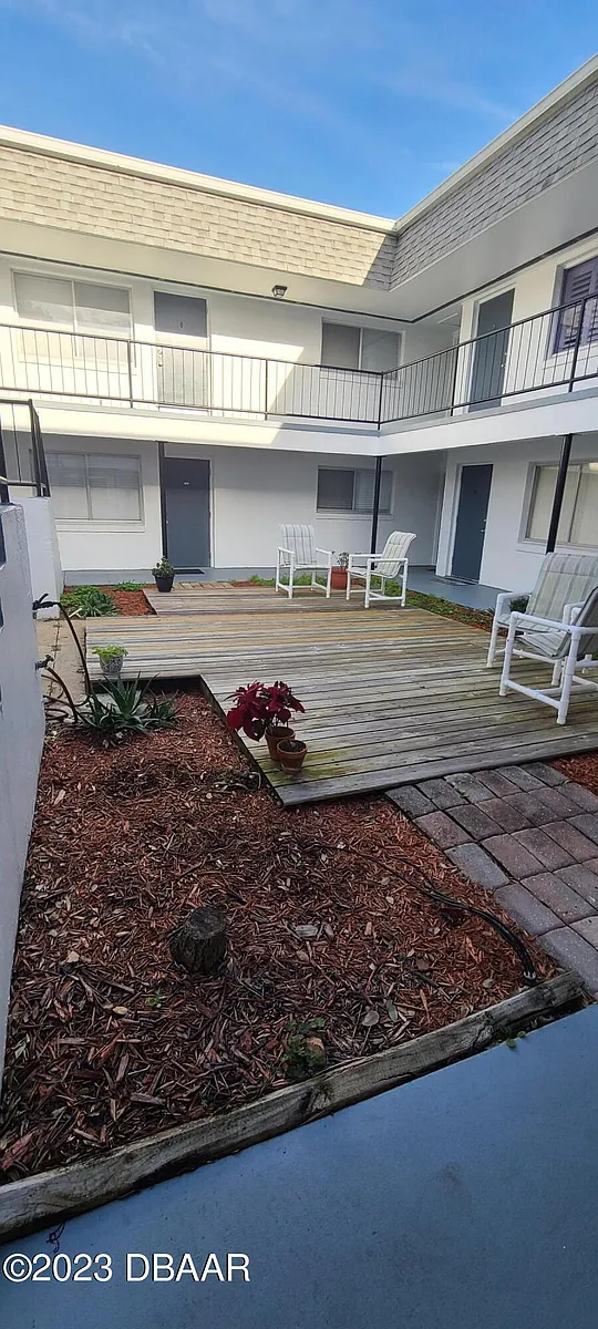 Building Photo - 301 Ridge Blvd #1020