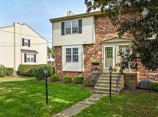 3070 E Bardonner Rd, Gibsonia, PA 15044