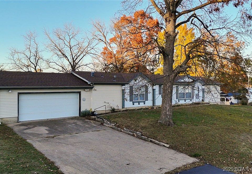 1st image of 31527 Tonys Point