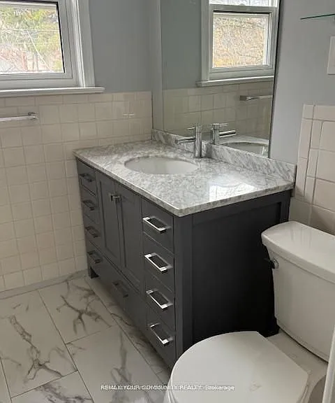 2091 Avenue Rd — Photo 8