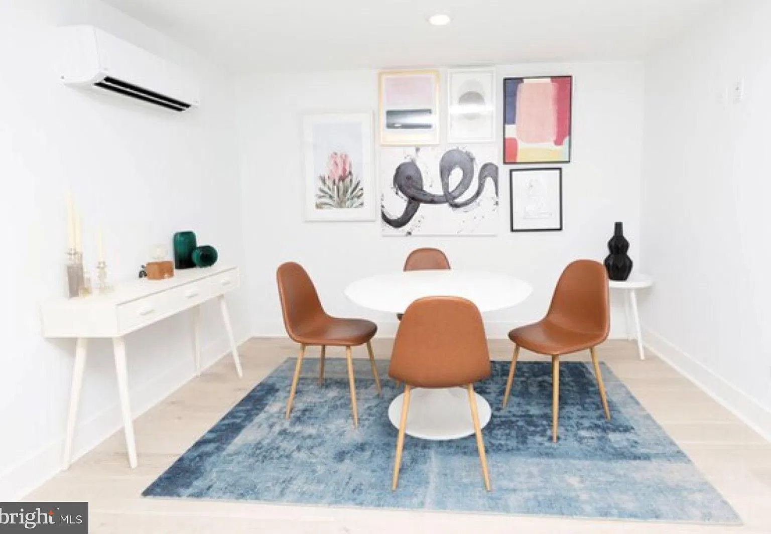 1 bed, 2.0 bath, 564 sqft, $2,200 — Photo 3