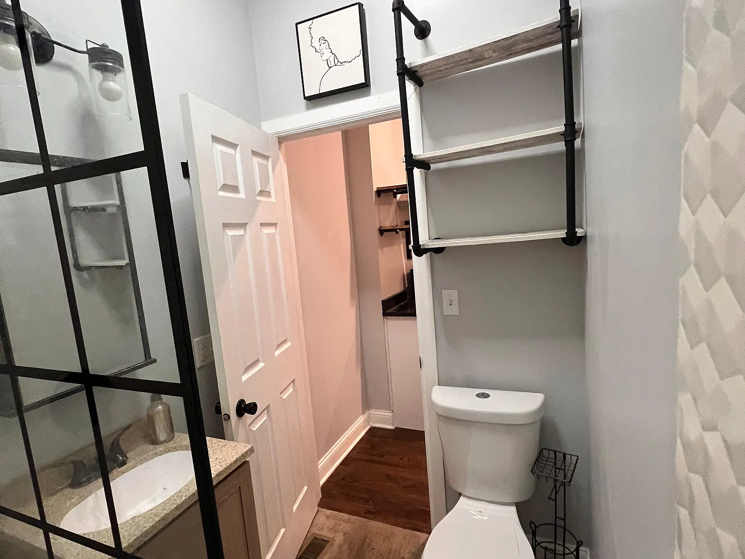 2 bed, 675 sqft, $1,875 — Photo 4