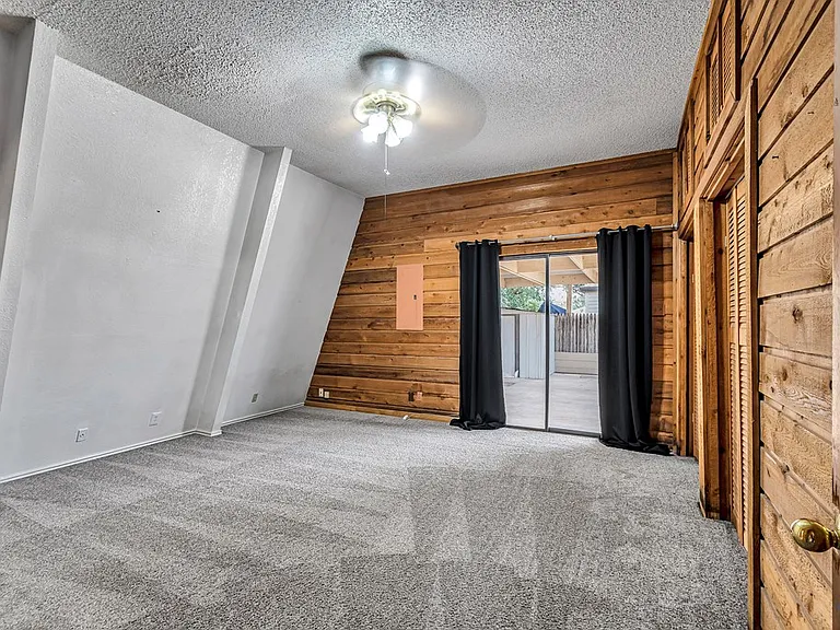 1707 College Ave — Photo 25
