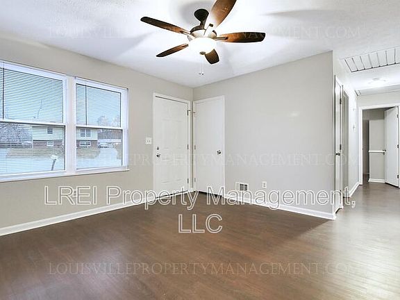 2nd image of 4105 Glen Hill Manor Dr