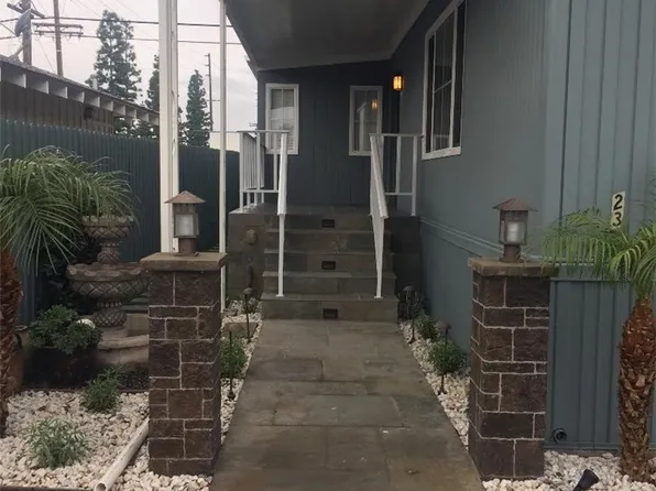 20652 Lassen St Space 23, Chatsworth, CA 91311