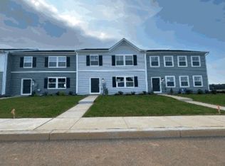 8 Night Star Ter, Kearneysville, WV 25430
