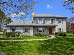 213 Buckfield Dr, Lititz, PA 17543