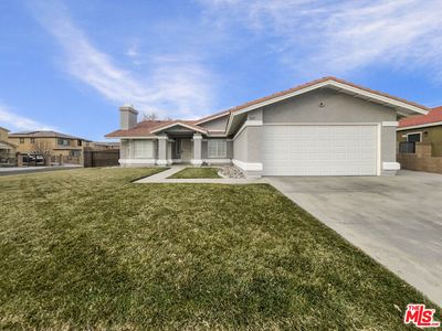 3657 W Avenue J6, Lancaster, CA, 93536