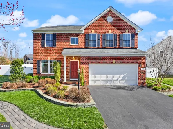 18041 Crystal Downs Ter, Dumfries, VA 22026