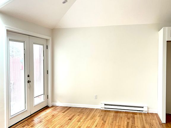 3rd image of 36 Walnut St #R