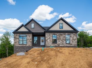 316 Circle Point Dr, Richmond, KY 40475