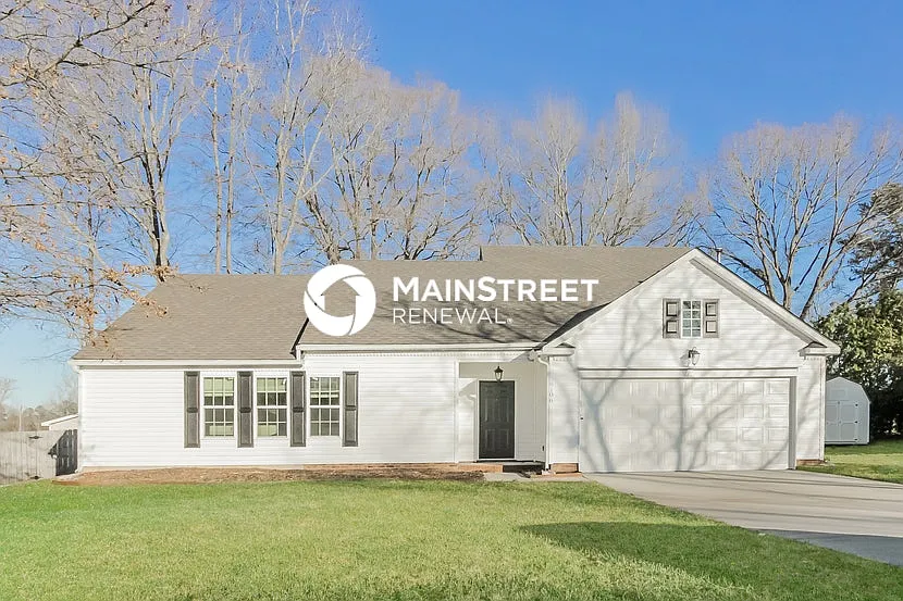 8106 Sheckler Ln — Photo 2