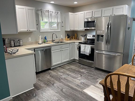 4th image of 8554 Portage Lake Blvd
