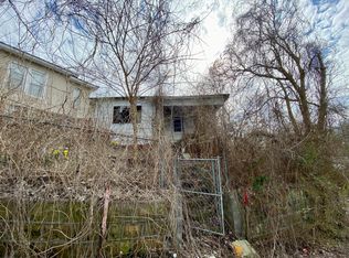 141 Eversole St, Hazard, KY 41701