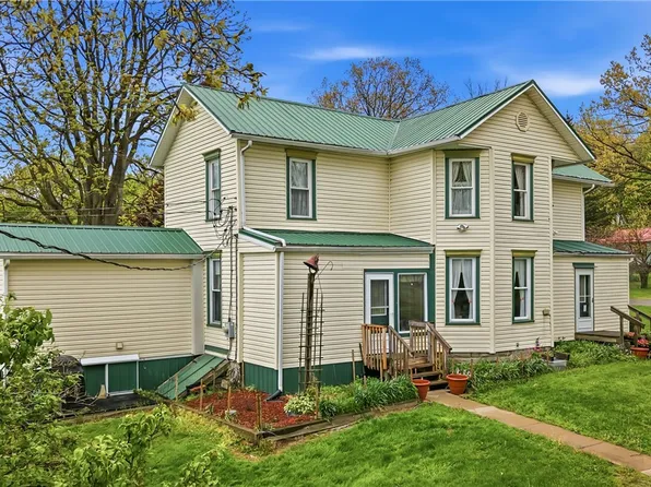 122 Coal Bank Rd, Greenville, PA 16125
