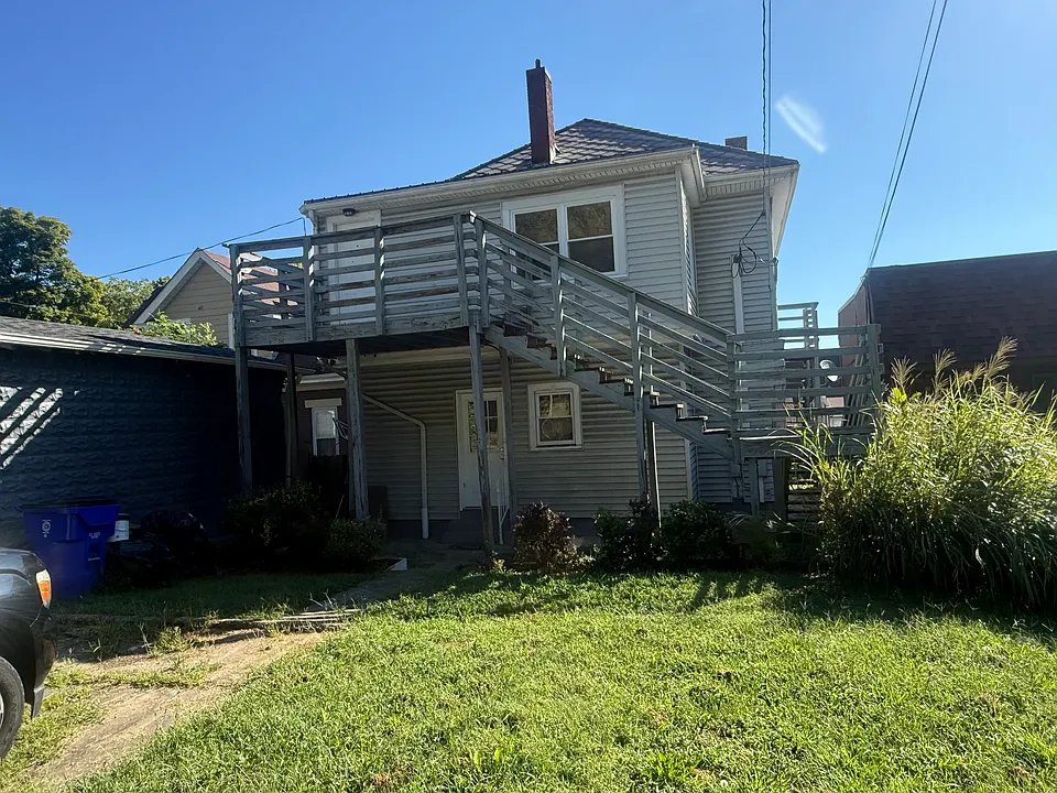 19 Western Ave